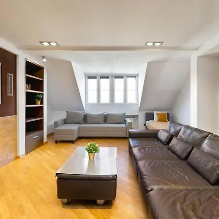 Comfortable - City Center - - Piwna * Varsovie