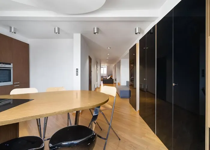 Comfortable - City Center - - Piwna ワルシャワ