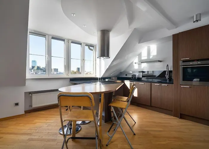 Comfortable - City Center - - Piwna * Varšava